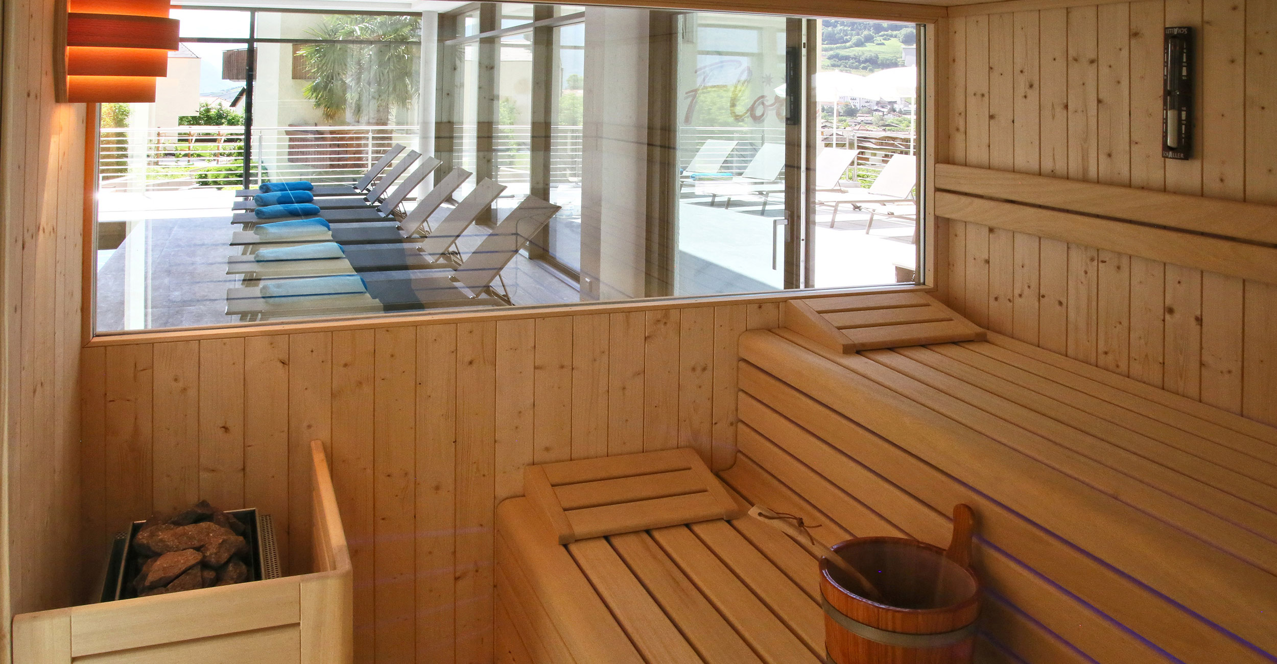 sauna hotel wellness hallenbad